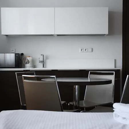 Szálloda Harmony Medical & Wellness-free Parking, 1,8km From The Center