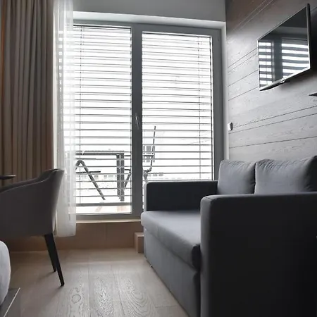 Hotel Harmony Medical & Wellness-free Parking, 1,8km From The Center