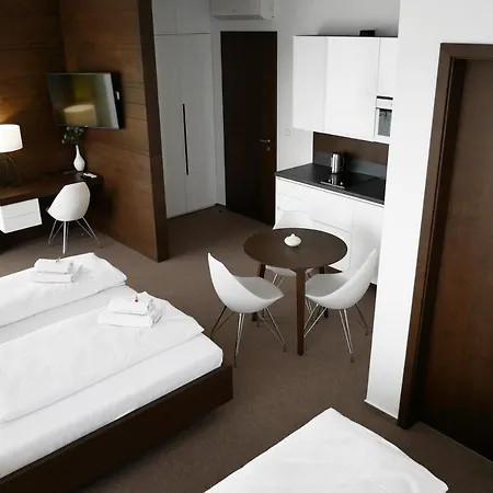 Harmony Medical & Wellness-free Parking, 1,8km From The Center Hotel