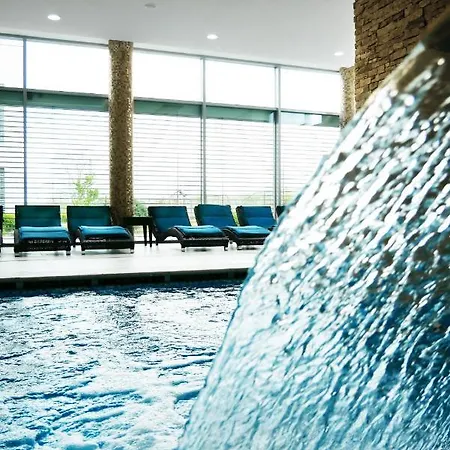 Harmony Medical & Wellness-free Parking, 1,8km From The Center