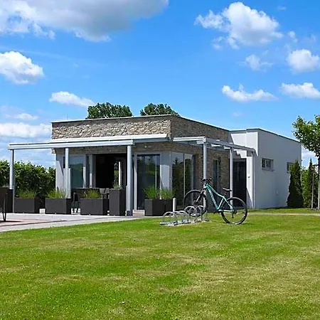 Hotel Harmony Medical & Wellness-free Parking, 1,8km From The Center