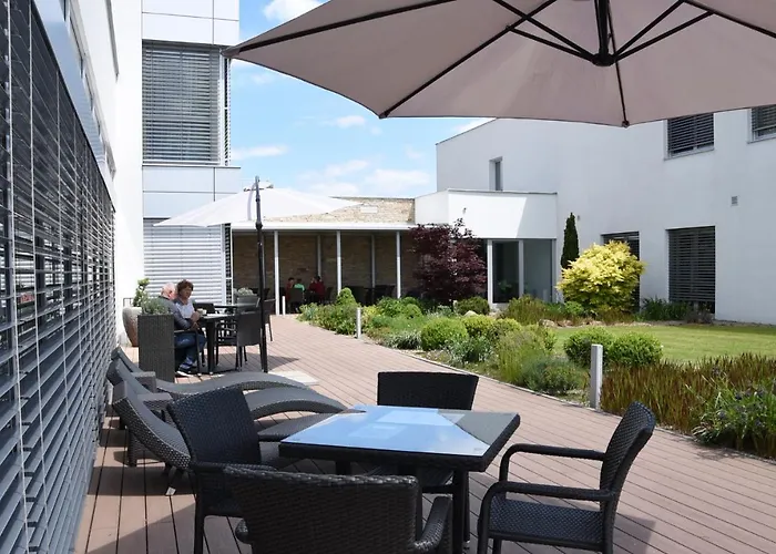 Harmony Medical & Wellness-free Parking, 1,8km From The Center
