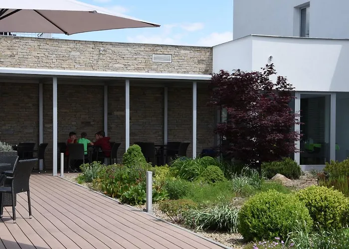 Harmony Medical & Wellness-free Parking, 1,8km From The Center 4*