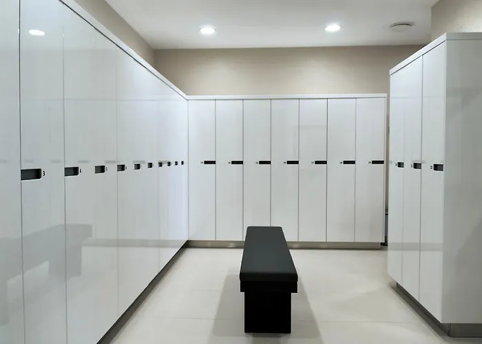 Harmony Medical & Wellness-free Parking, 1,8km From The Center 克罗梅日什