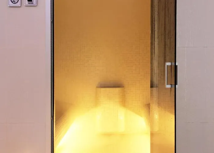 酒店 Harmony Medical & Wellness-free Parking, 1,8km From The Center 克罗梅日什